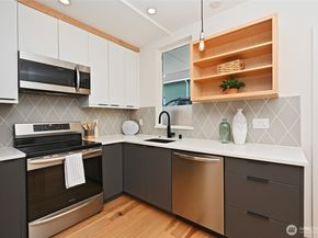 6300 26th Avenue NW, Seattle WA 98107