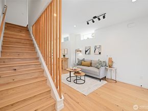 6300 26th Avenue NW, Seattle WA 98107