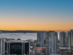 2510 6th Avenue 2504, Seattle WA 98121