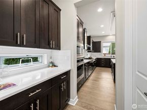 17552 SE 188th Place, Renton WA 98058