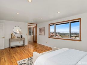 4538 Somerset Drive SE, Bellevue WA 98006