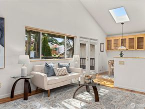 4538 Somerset Drive SE, Bellevue WA 98006