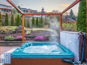 4538 Somerset Drive SE, Bellevue WA 98006