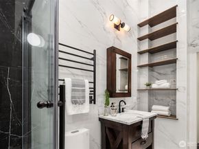 1400 Bellevue Way SE 4, Bellevue WA 98004