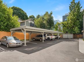 512 10th Avenue E 3, Seattle WA 98102
