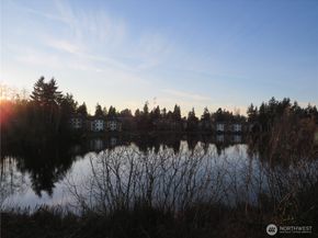 31003 14 Avenue S B10, Federal Way WA 98003