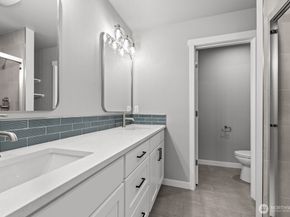 16823 Alder Way E6, Lynnwood WA 98037