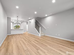 16823 Alder Way E6, Lynnwood WA 98037