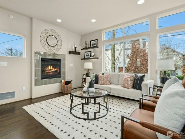 1743 NW 60th Street A, Seattle WA 98107