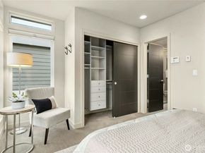 1743 NW 60th Street A, Seattle WA 98107