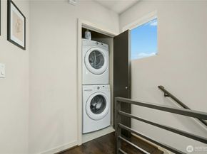 1743 NW 60th Street A, Seattle WA 98107