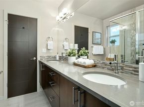 1743 NW 60th Street A, Seattle WA 98107