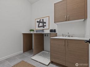 9015 Dibble Avenue NW, Seattle WA 98117