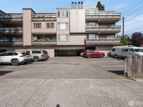 6055 35th Avenue SW 308, Seattle WA 98126