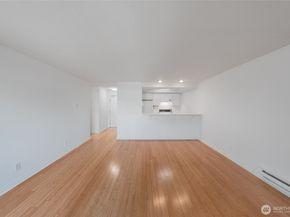 6055 35th Avenue SW 308, Seattle WA 98126