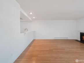 6055 35th Avenue SW 308, Seattle WA 98126