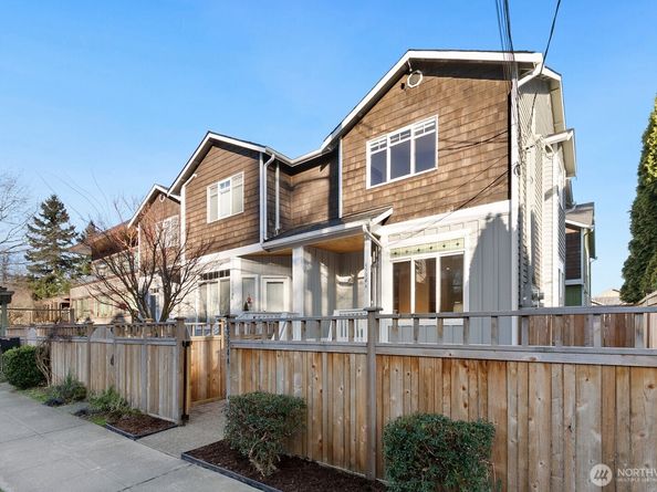 6534 34th Avenue NE A, Seattle WA 98115