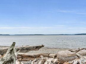 4030 Beach Drive SW, Seattle WA 98116