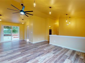 21246 15th Avenue S, Des Moines WA 98198
