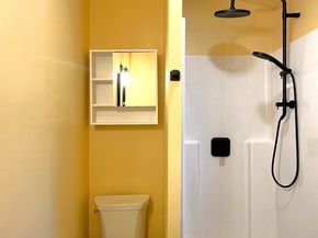 21246 15th Avenue S, Des Moines WA 98198