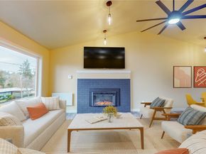 21246 15th Avenue S, Des Moines WA 98198