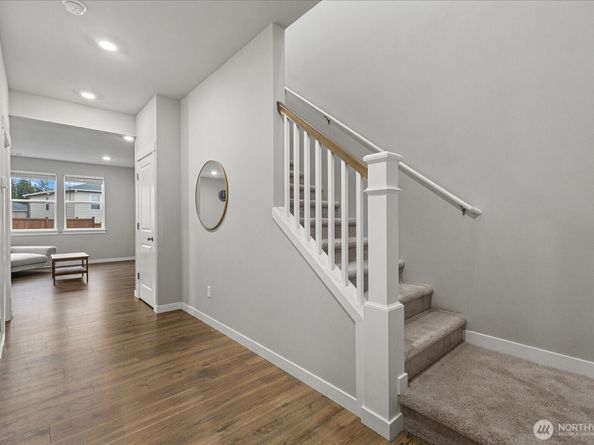 1907 S 301st Court, Federal Way WA 98003