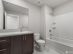 1907 S 301st Court, Federal Way WA 98003