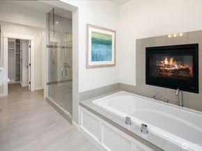 3048 39th Avenue W, Seattle WA 98199