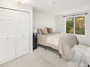 5901 Phinney Avenue N 106, Seattle WA 98103