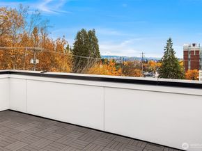 723 18th Avenue, Seattle WA 98122