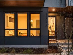 9709 Roosevelt Way NE A, Seattle WA 98115