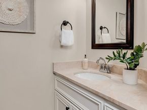 10825 NE 62nd Street, Kirkland WA 98033