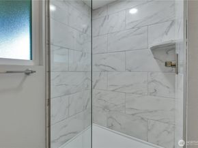 32417 29th Avenue SW, Federal Way WA 98023