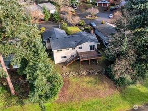 32417 29th Avenue SW, Federal Way WA 98023
