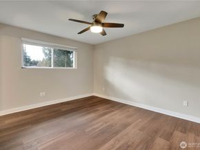 32417 29th Avenue SW, Federal Way WA 98023