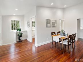 10723 24th Avenue NE, Seattle WA 98125