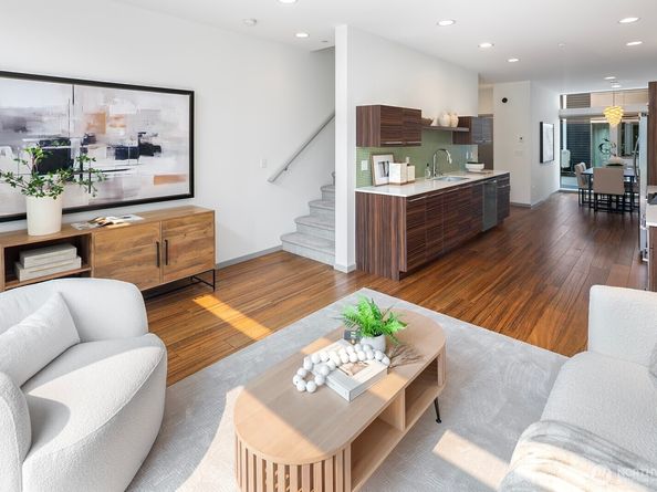 2005 E Denny Way B, Seattle WA 98122