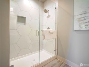 4322 102nd Court NE, Kirkland WA 98033