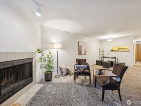 700 N 160th Street A110, Shoreline WA 98133