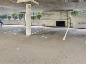 700 N 160th Street A110, Shoreline WA 98133