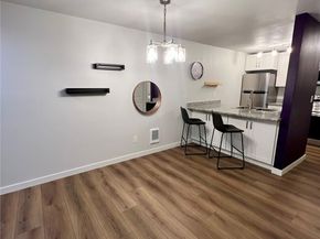 526 S 323rd Place 11F, Federal Way WA 98003