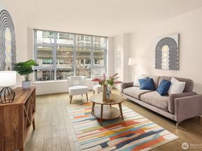 588 Bell Street 214S, Seattle WA 98121