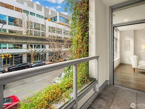 588 Bell Street 214S, Seattle WA 98121