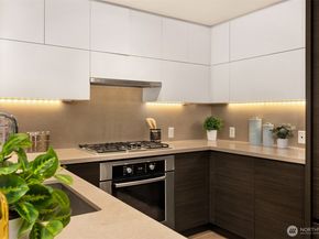 588 Bell Street 214S, Seattle WA 98121