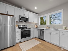 7853 S 132 Street, Seattle WA 98178