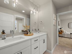 7853 S 132 Street, Seattle WA 98178