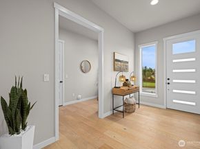 7853 S 132 Street, Seattle WA 98178