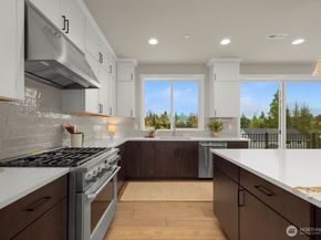 7853 S 132 Street, Seattle WA 98178