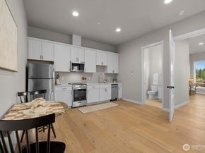 7853 S 132 Street, Seattle WA 98178