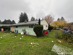 2108 NE Bellpark Drive, Bremerton WA 98310